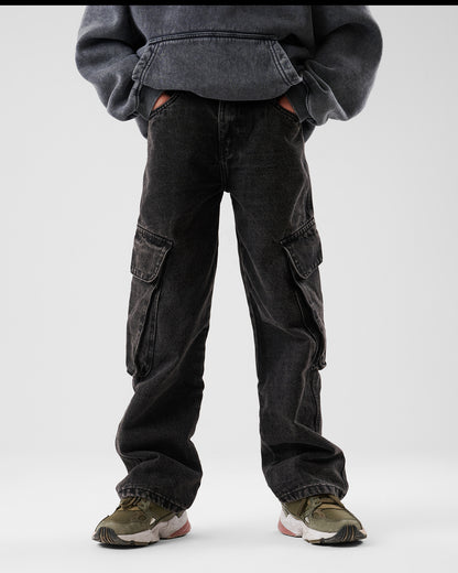 black cargo jeans