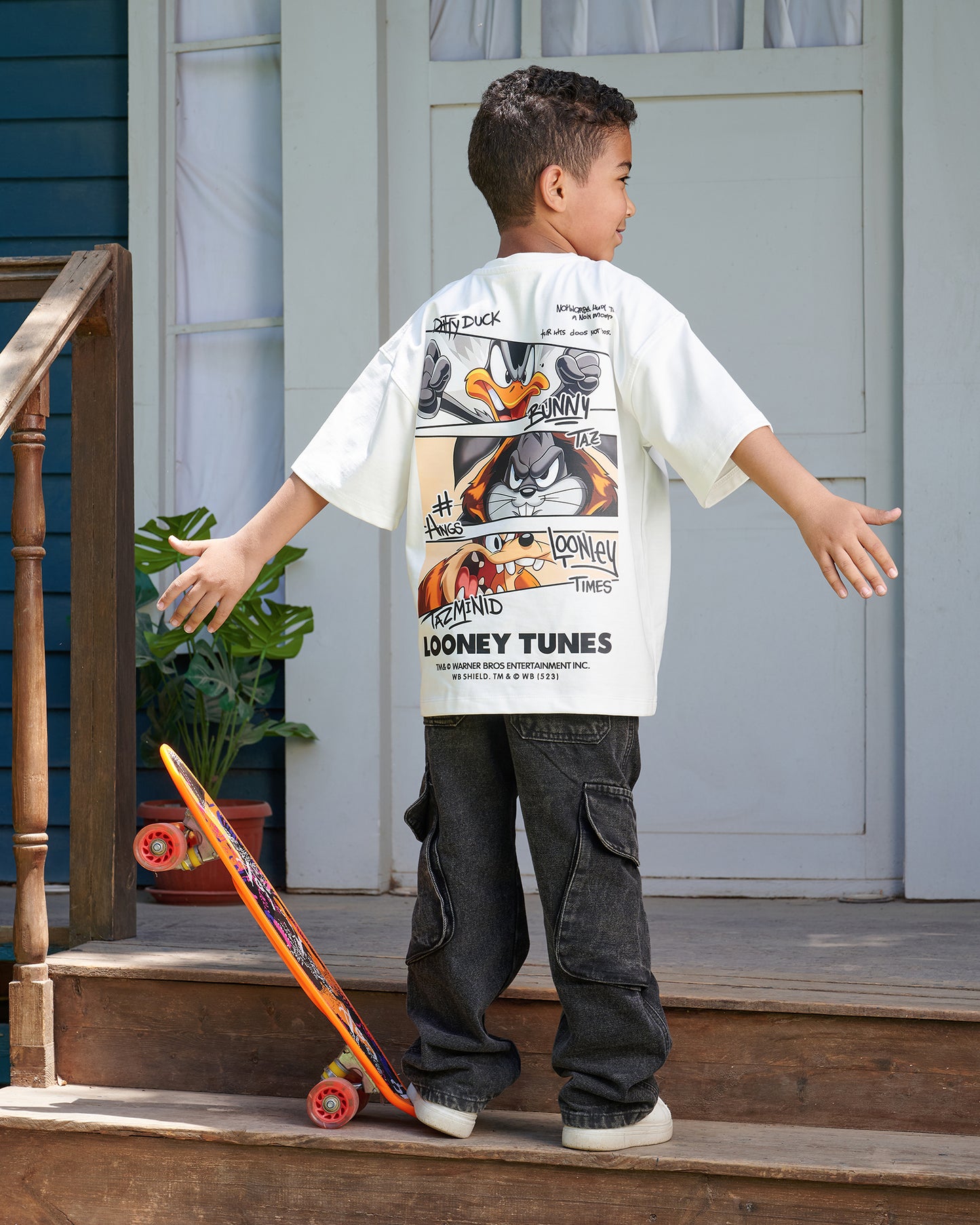 Looney tunes t-shirt